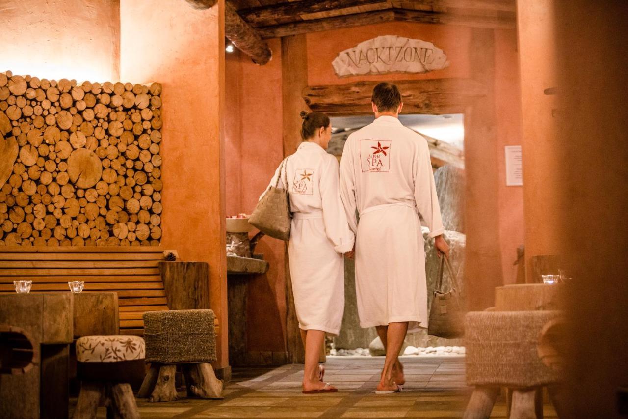 Hotel Alpin Spa Tuxerhof Екстериор снимка