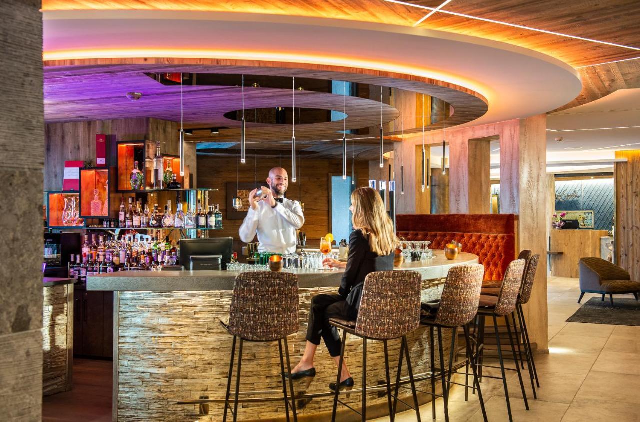 Hotel Alpin Spa Tuxerhof Екстериор снимка