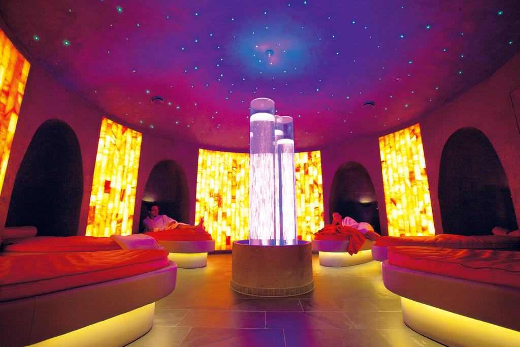 Hotel Alpin Spa Tuxerhof Екстериор снимка